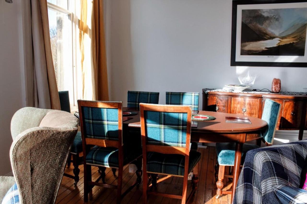 Traditional Apartment Oer The Meadows Edinburgh Exterior foto